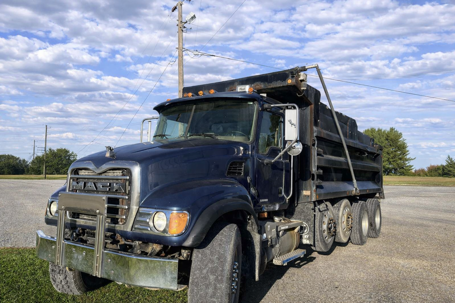 2005 MACK CV713 - Image 3